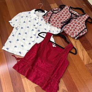 3 Sleeveless Tops Perfect for Spring